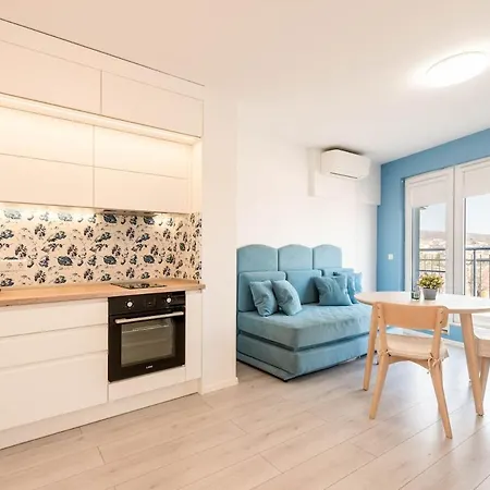 Blue Horizon Sea View 1br Апартамент