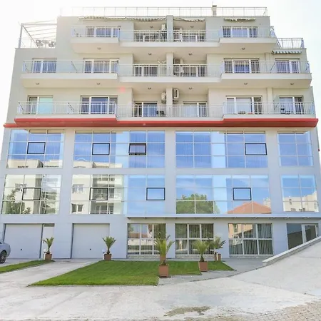 Blue Horizon Sea View 1br Апартамент *